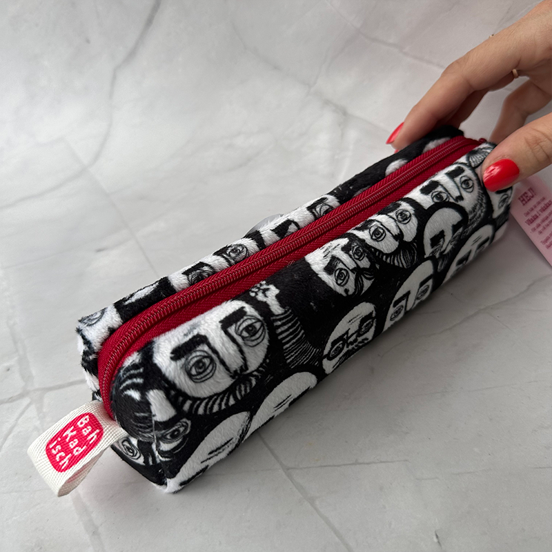 Väska i väskan - Pennfodral , #058